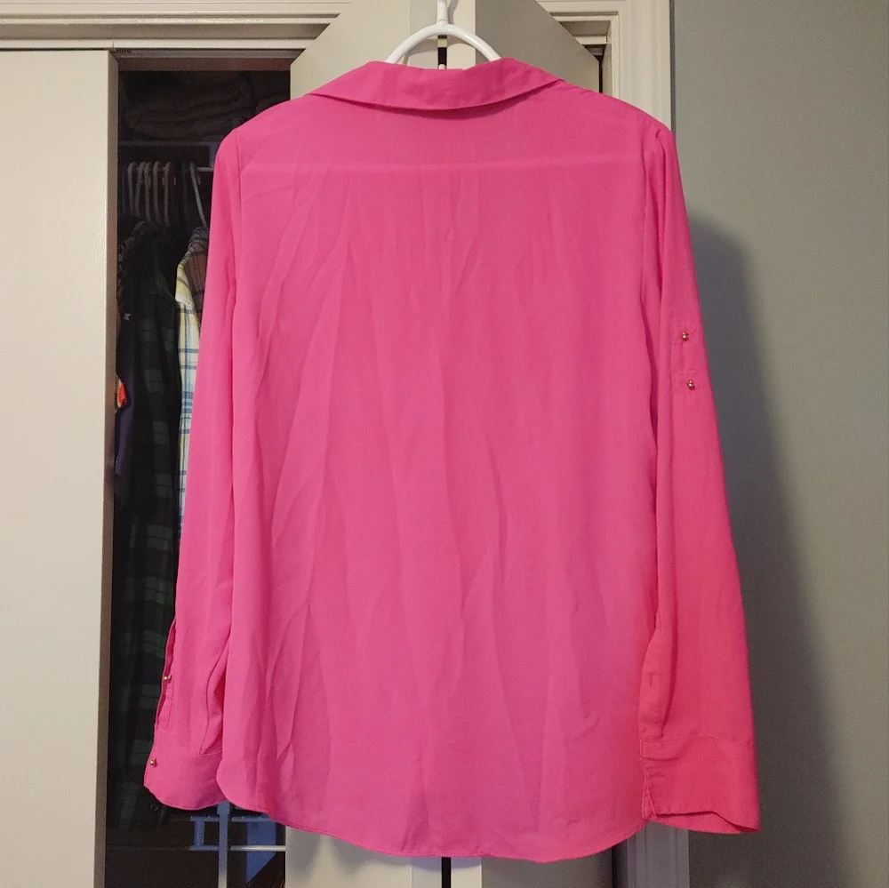 Express- 3/4 button blouse - Picture 2 of 5